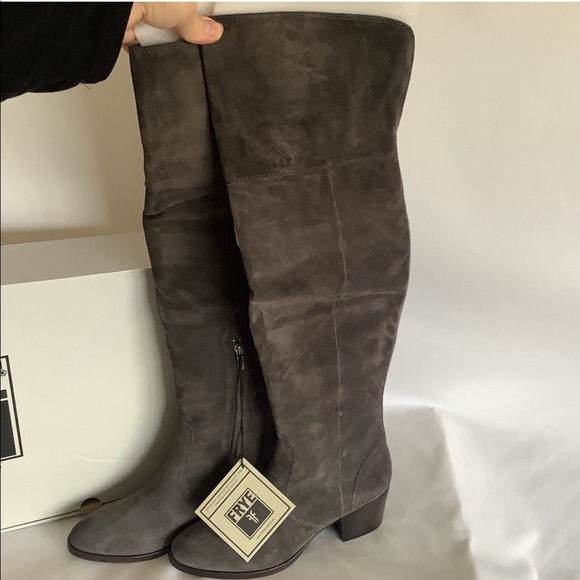 RARE NIB Frye Clara Over the Knee Suede Boots in Smoke Size 10 - Picture 2 of 7